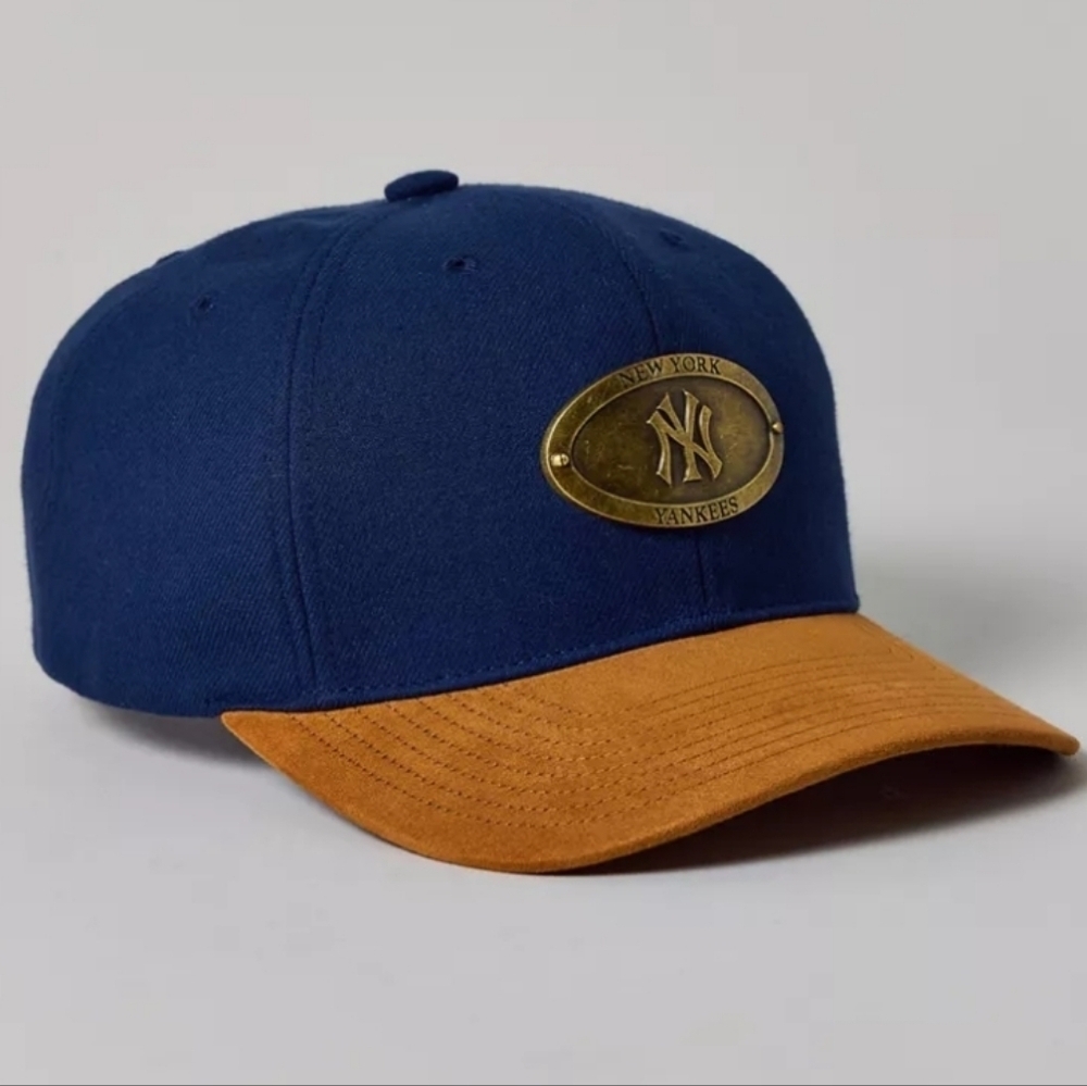 ❤️BUY 2 GET 1 FREE Mitchell & Ness MLB New York Yankees Metal Logo Tag Hat, Navy
